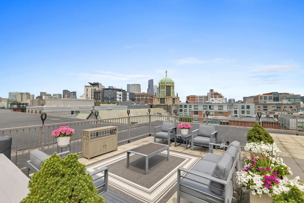 150 Dorchester Ave, South Boston