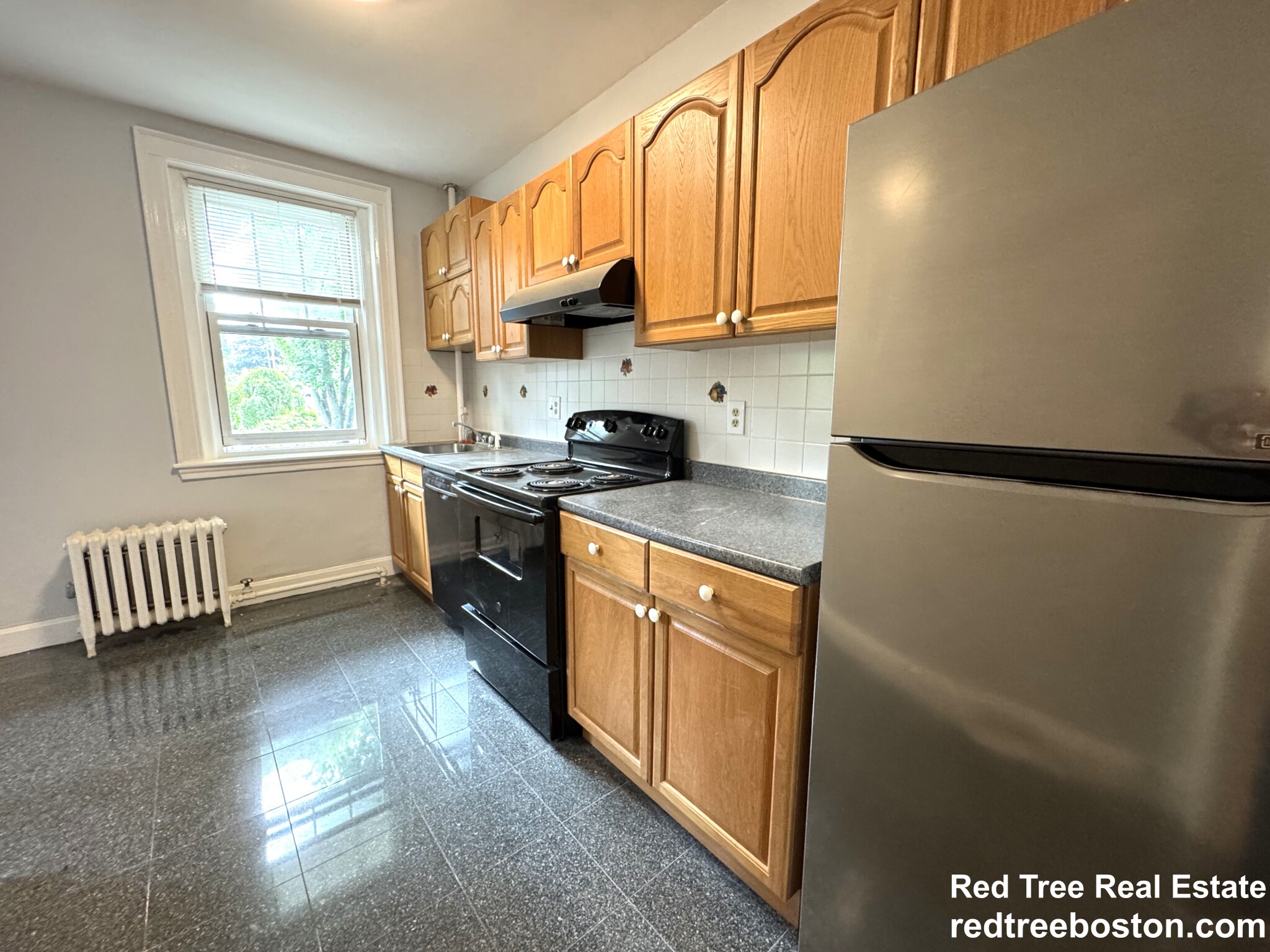 52 Strathmore Rd, Brighton