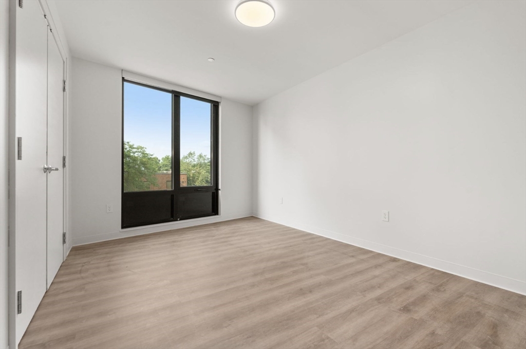 280 Western Ave, Allston