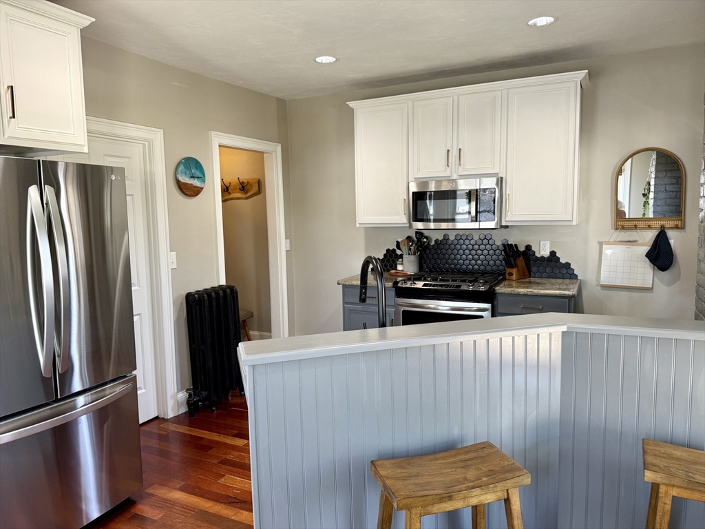 123 Court St, Downtown