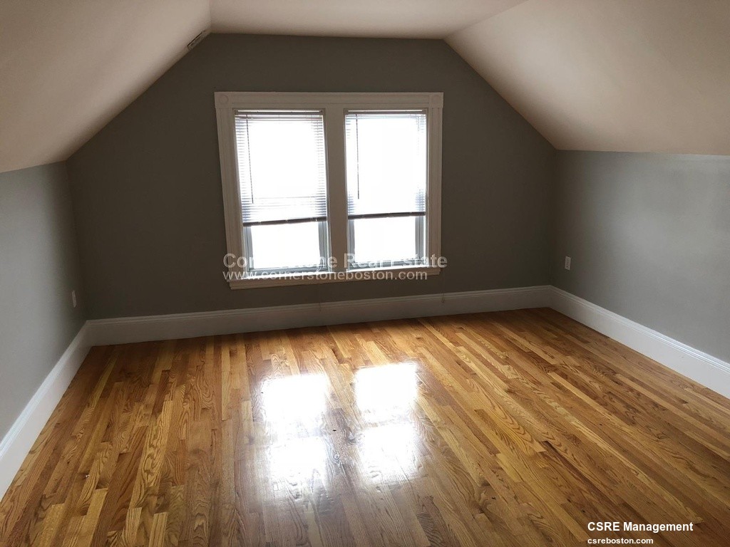 122 Calumet St, Mission Hill