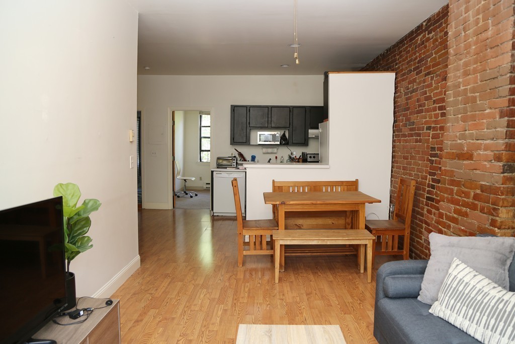 76 E Brookline St, South End