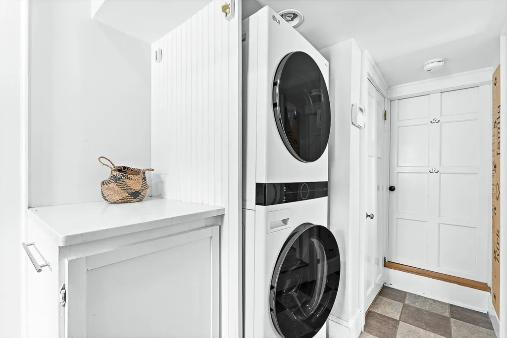 23 Jefferson, Winchester Highlands