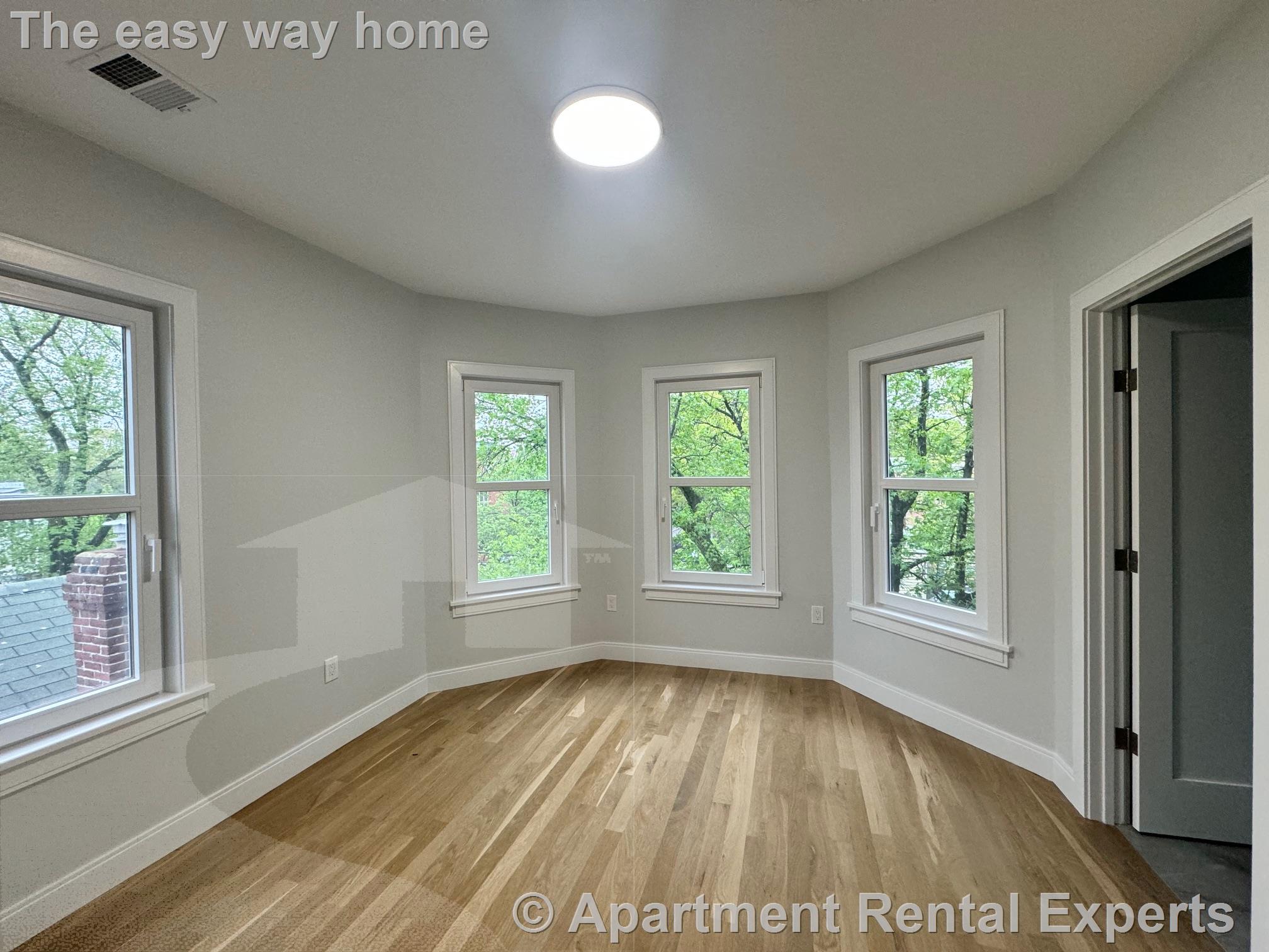 35 Gore St, East Cambridge