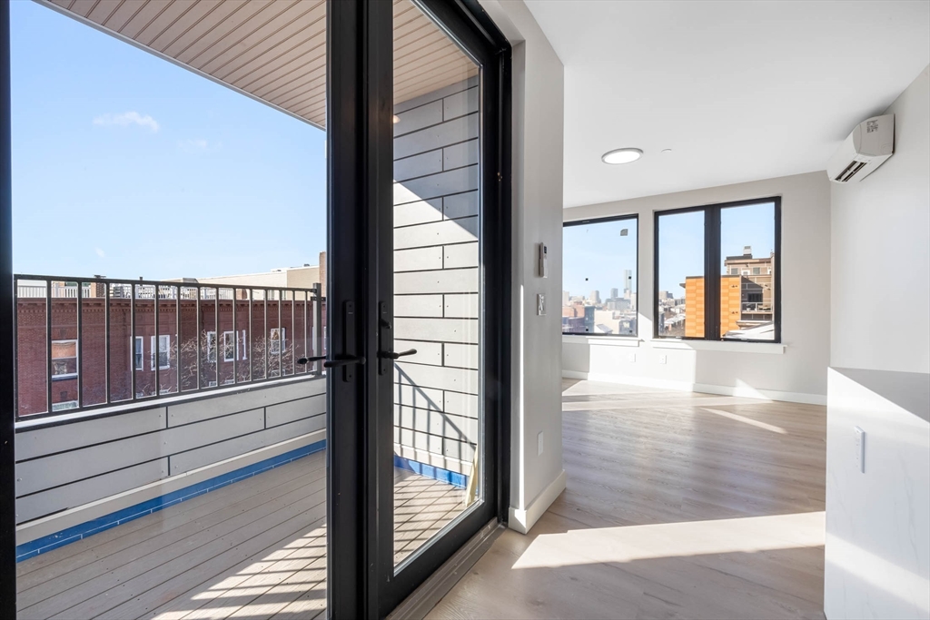 400 W Broadway, South Boston