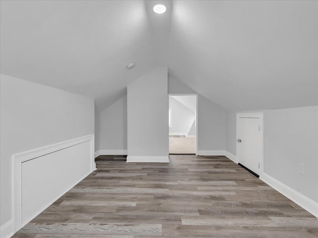 2031 Commonwealth Ave, Newton