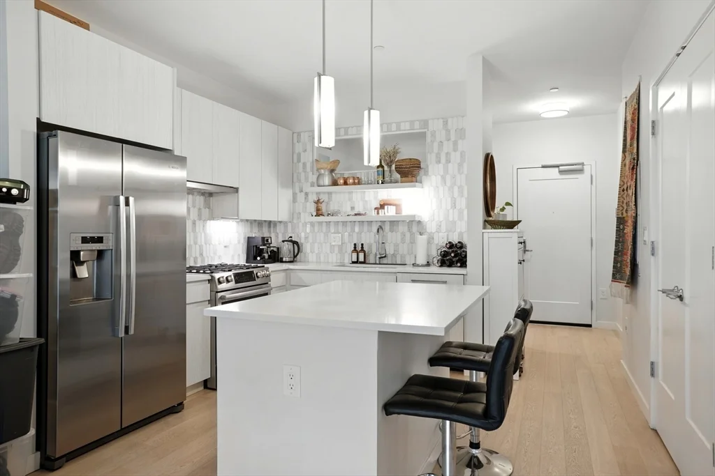 45 W 3rd St, South Boston