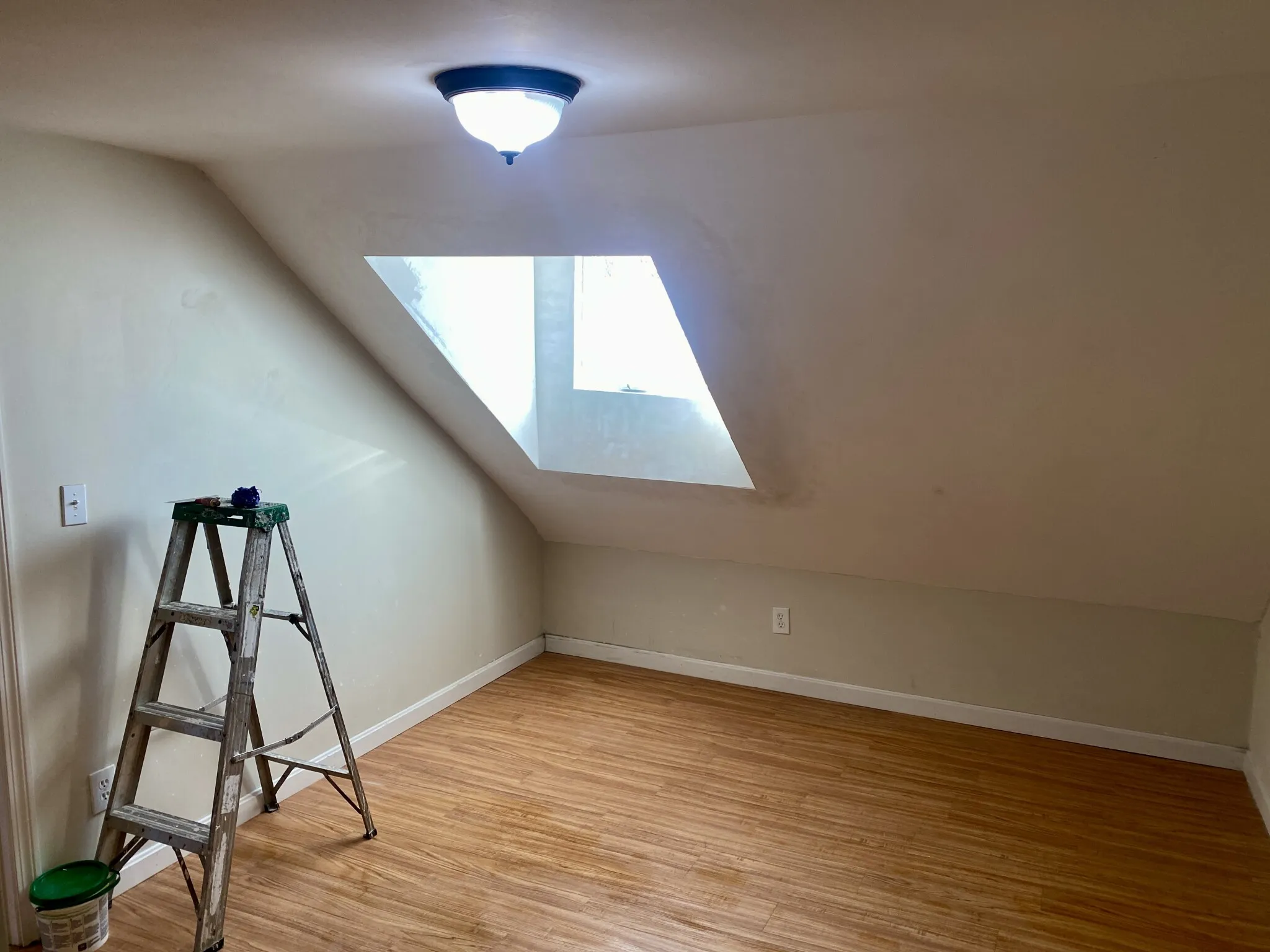 123 Thorndike St, East Cambridge