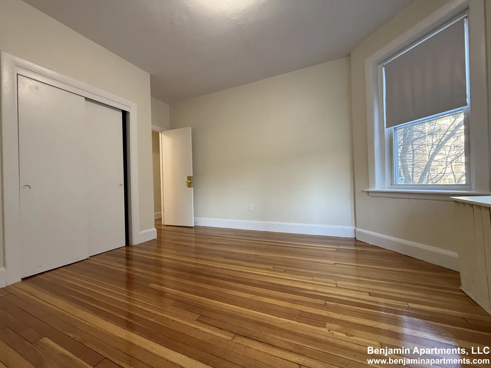 33 Lancaster Ter, Corey Hill