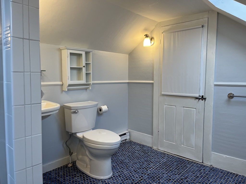 19 Washington, Beverly