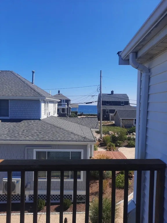 21 Manchester St, Scituate