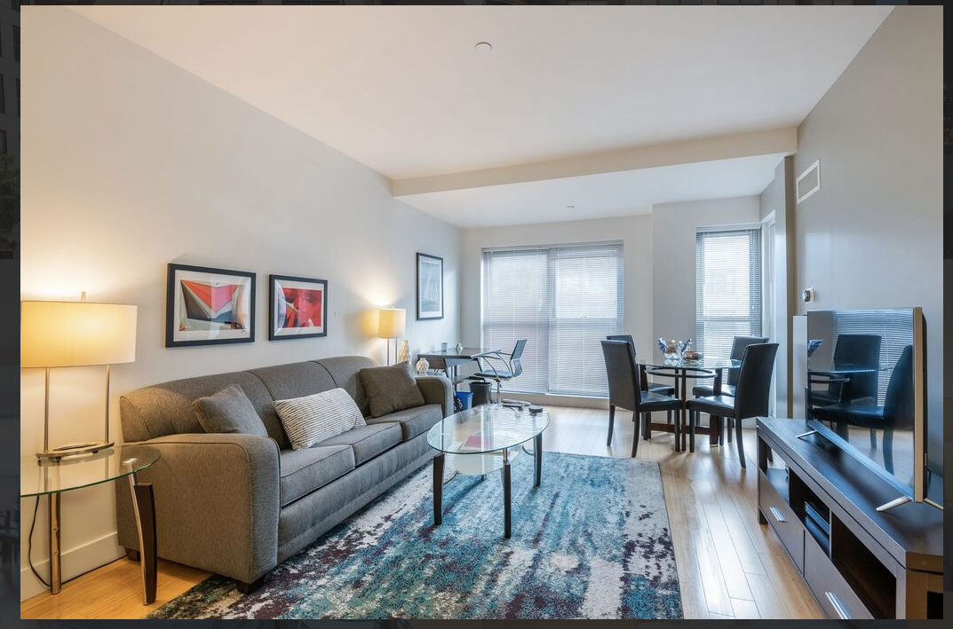 1085 Boylston St, Fenway