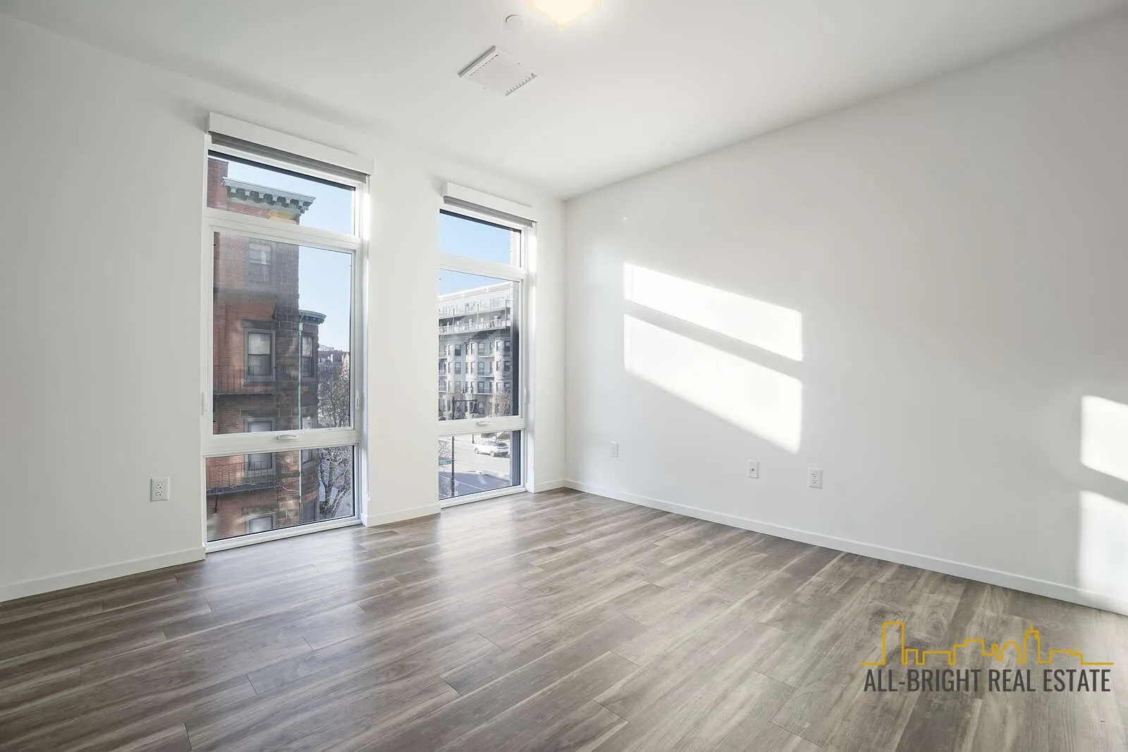 839 Beacon St, Fenway