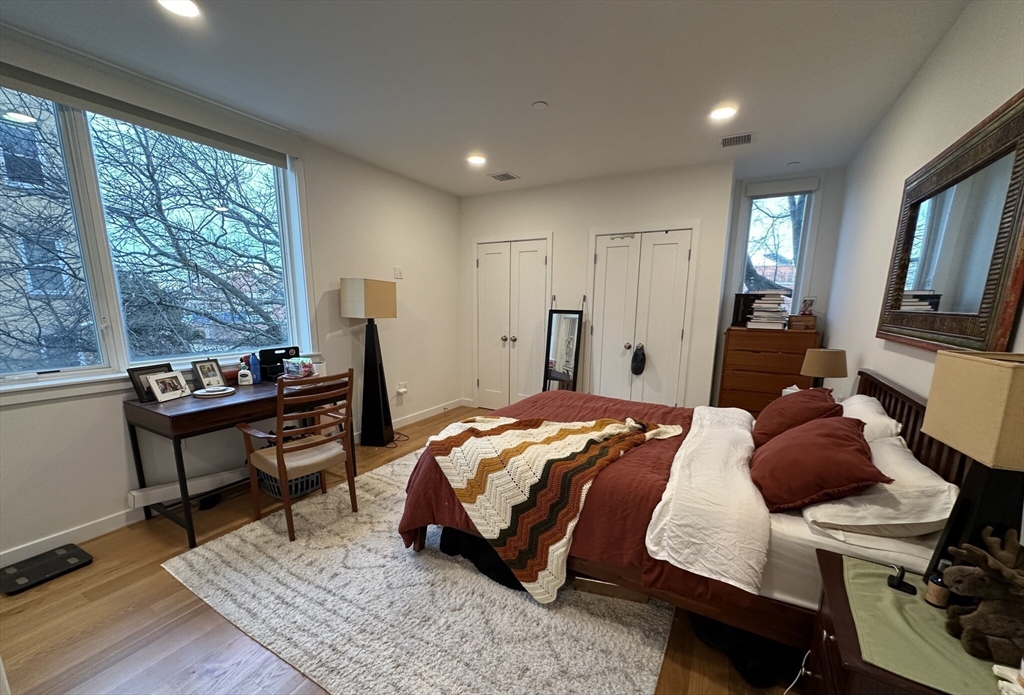 175 Gove St, East Boston