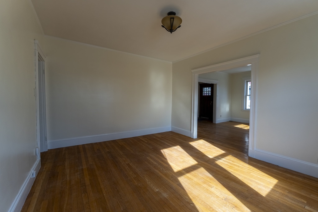 95 Bourne St, Boston