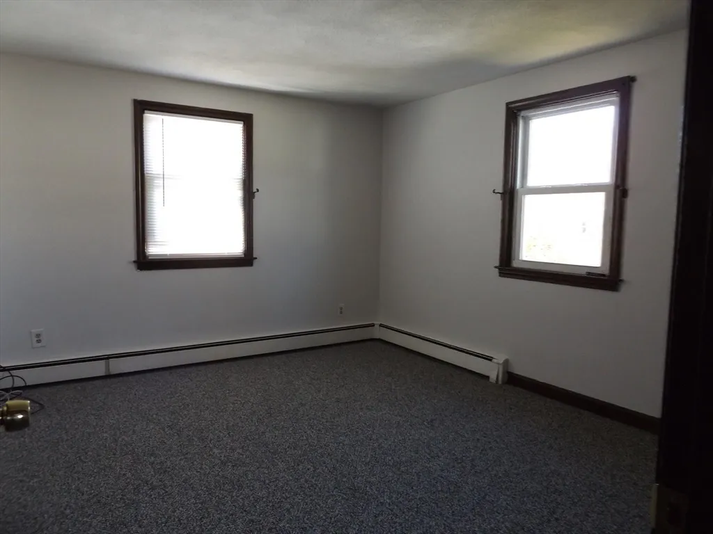 28 Greenwich St, Attleboro