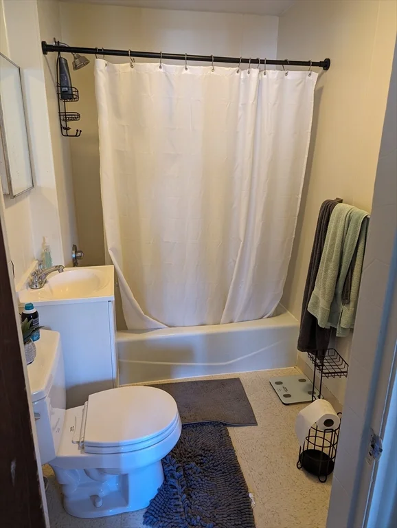 390 Fellsway West, North Medford
