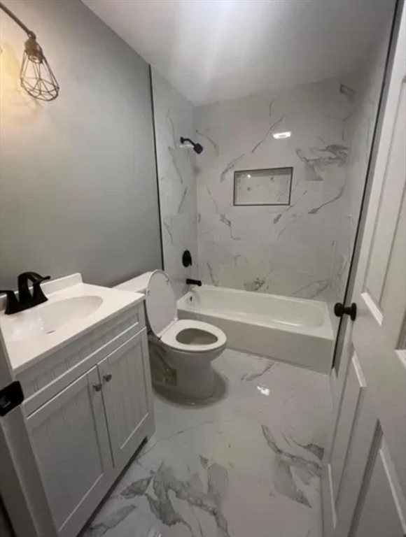 16 Erick Rd, Mansfield