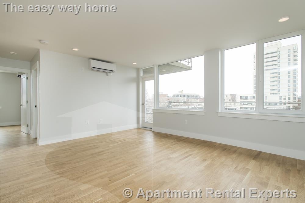 334 Harvard St, Harvard Square