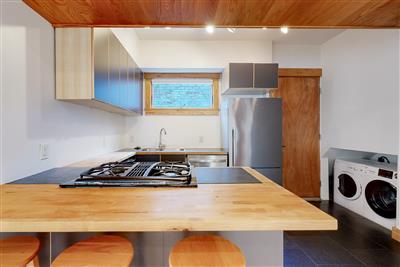 180 Columbia St, The Port