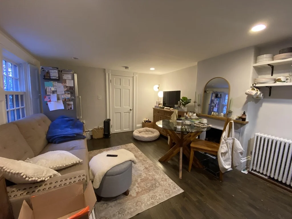 75 Mount Vernon St, Beacon Hill