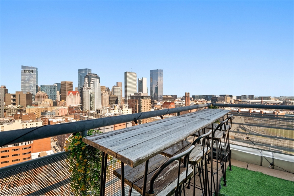 1 Nassau St, Chinatown