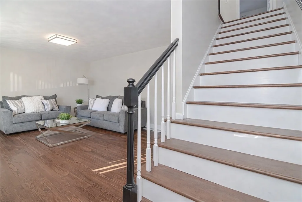 80 Broadway, North Attleboro