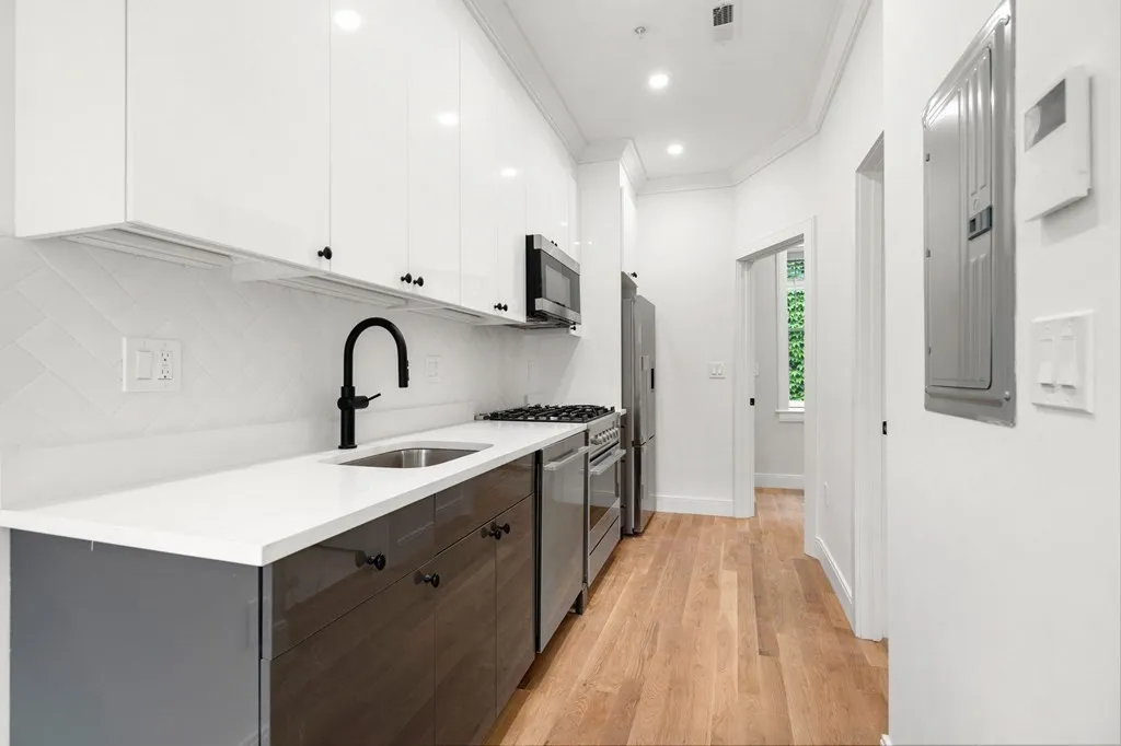 305 Memorial Dr, Area 2/MIT