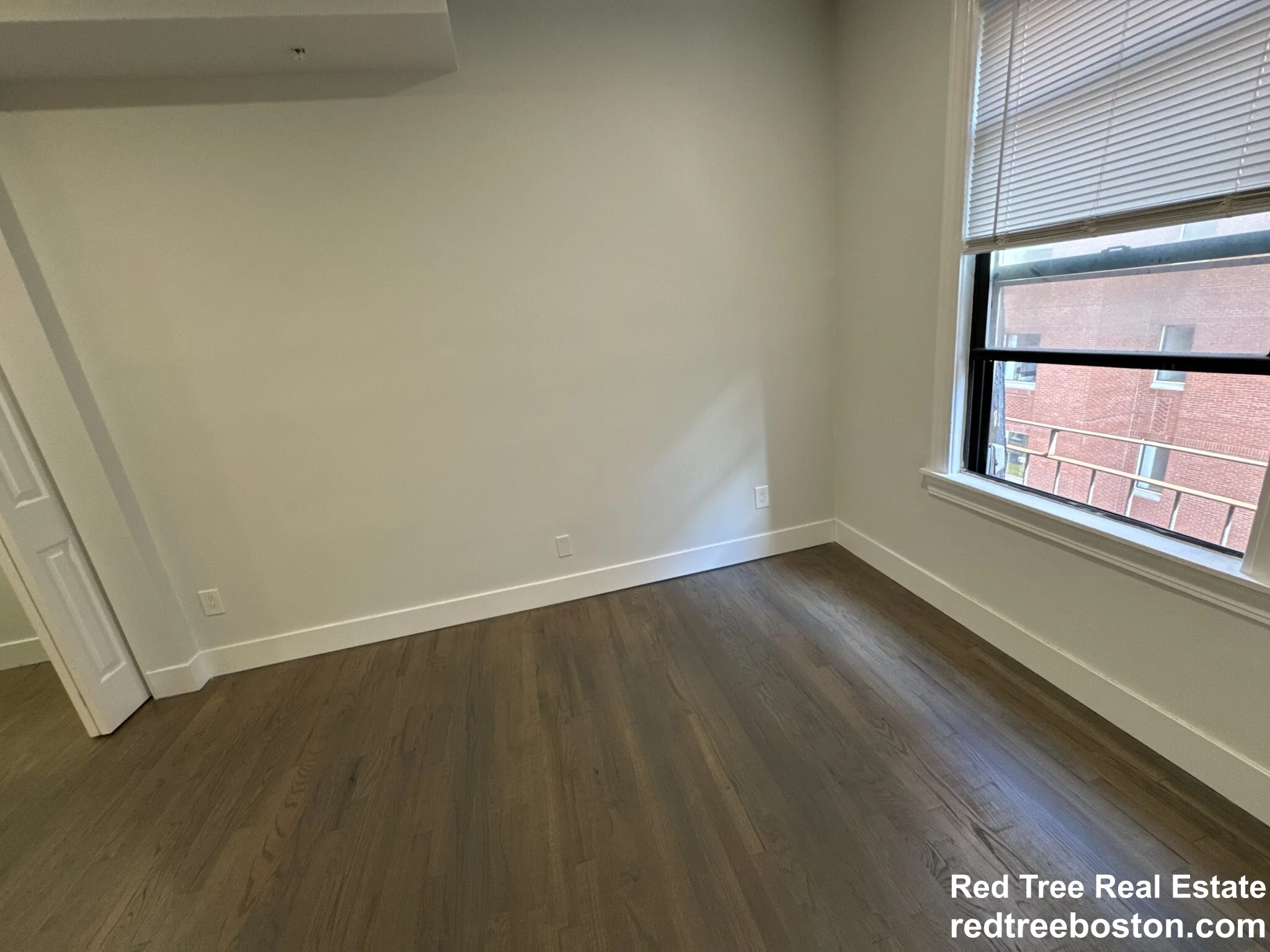270 Newbury St, Back Bay
