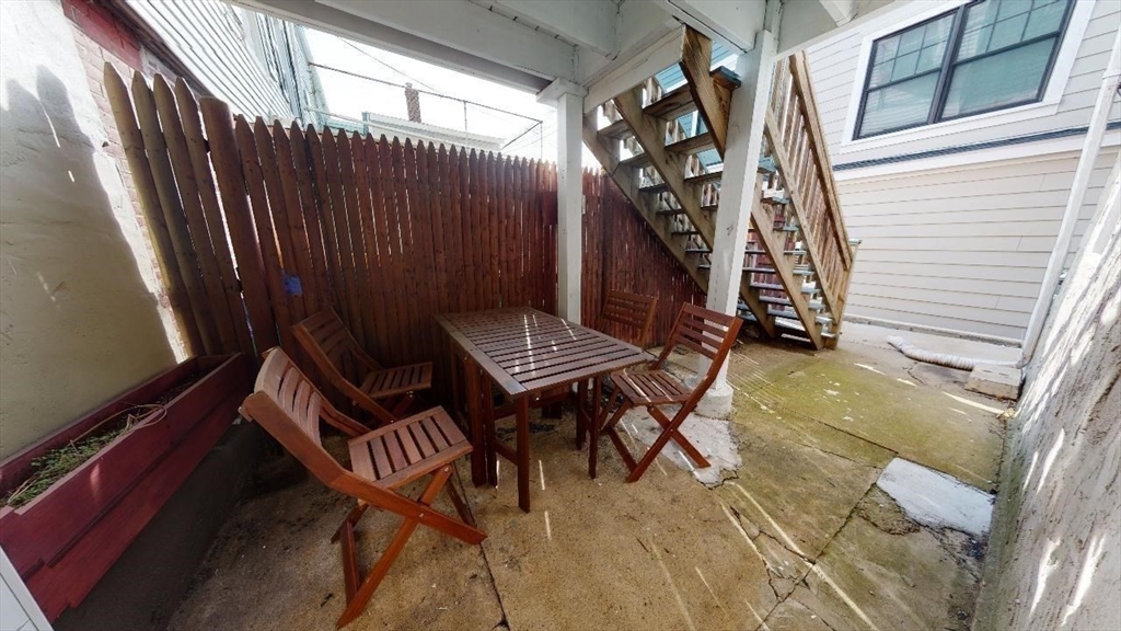 34B Lexington St, Eagle Hill