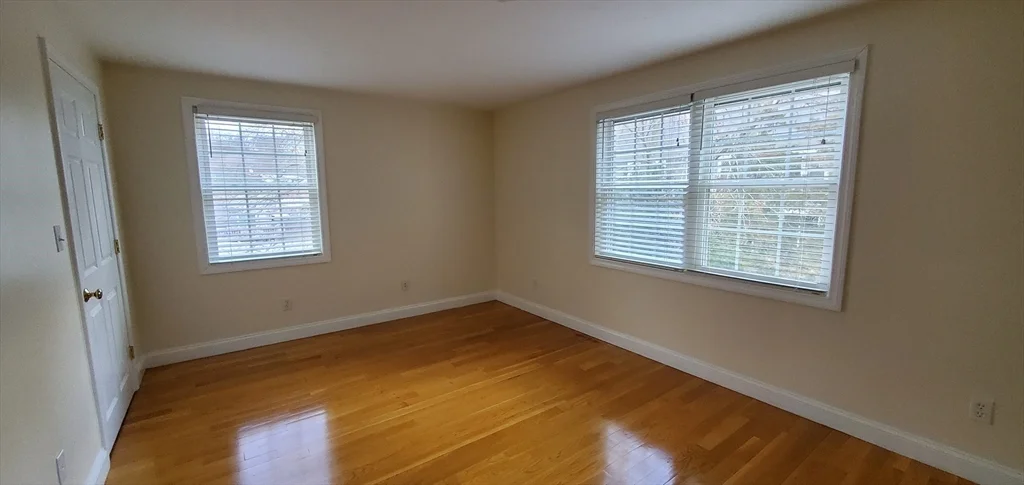 11 Highlandview Ave, Winchester