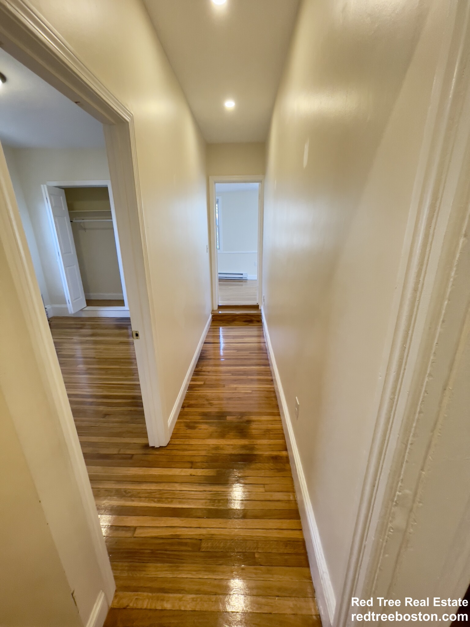 2572 Massachusetts Ave, North Cambridge