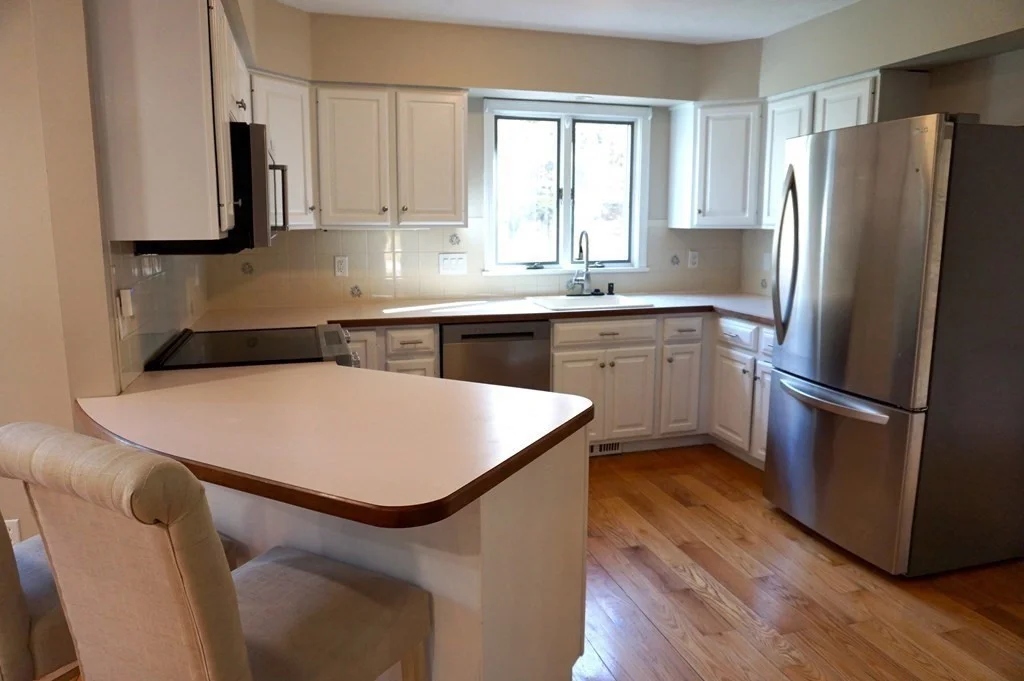 90 Groton St, Pepperell