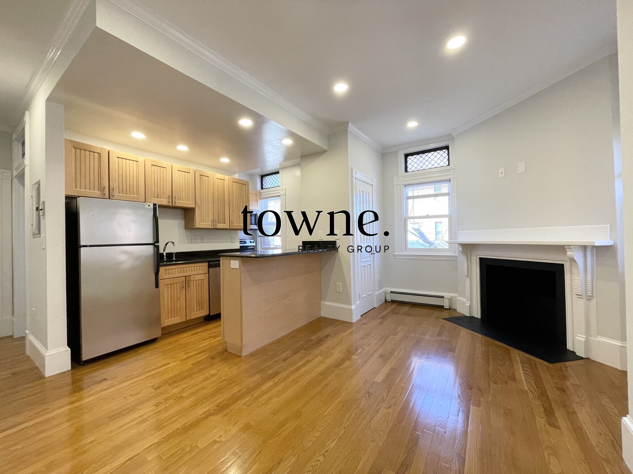 195 Commonwealth Ave, Back Bay