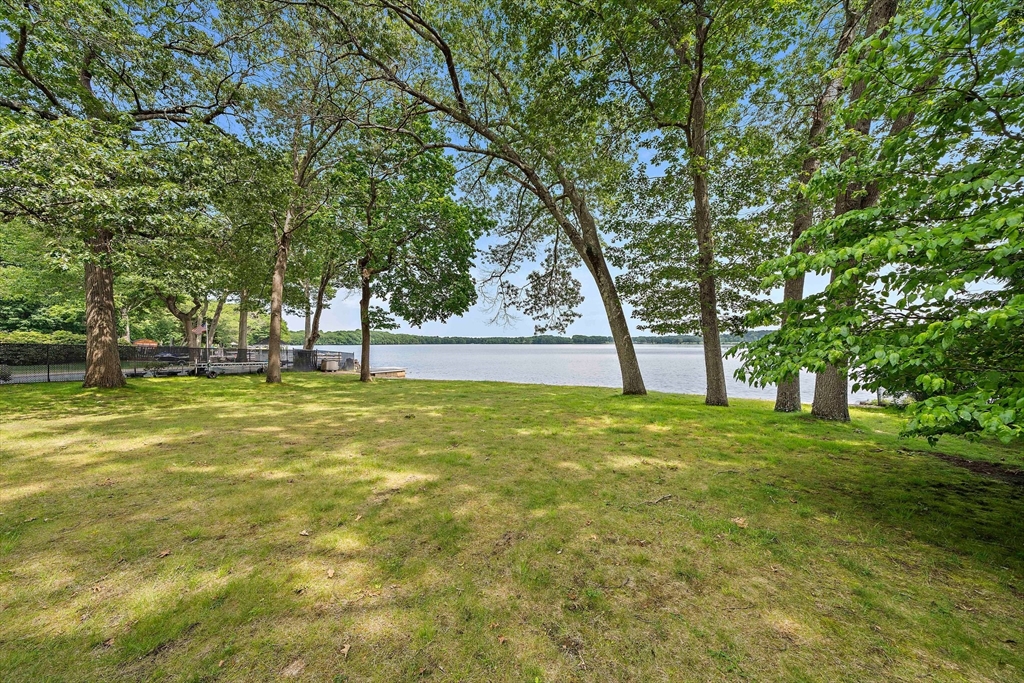 12 Williams St, Canton