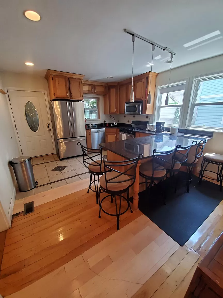 17 Holman St, Allston