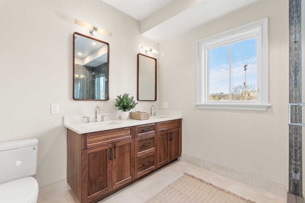 60 Williams St, Jamaica Plain