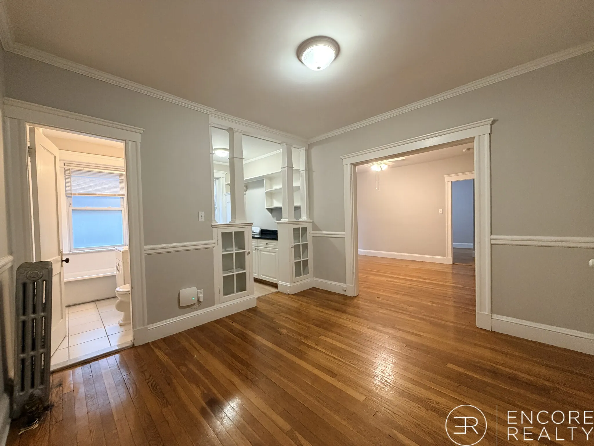 1 Gray St, Neighborhood Nine