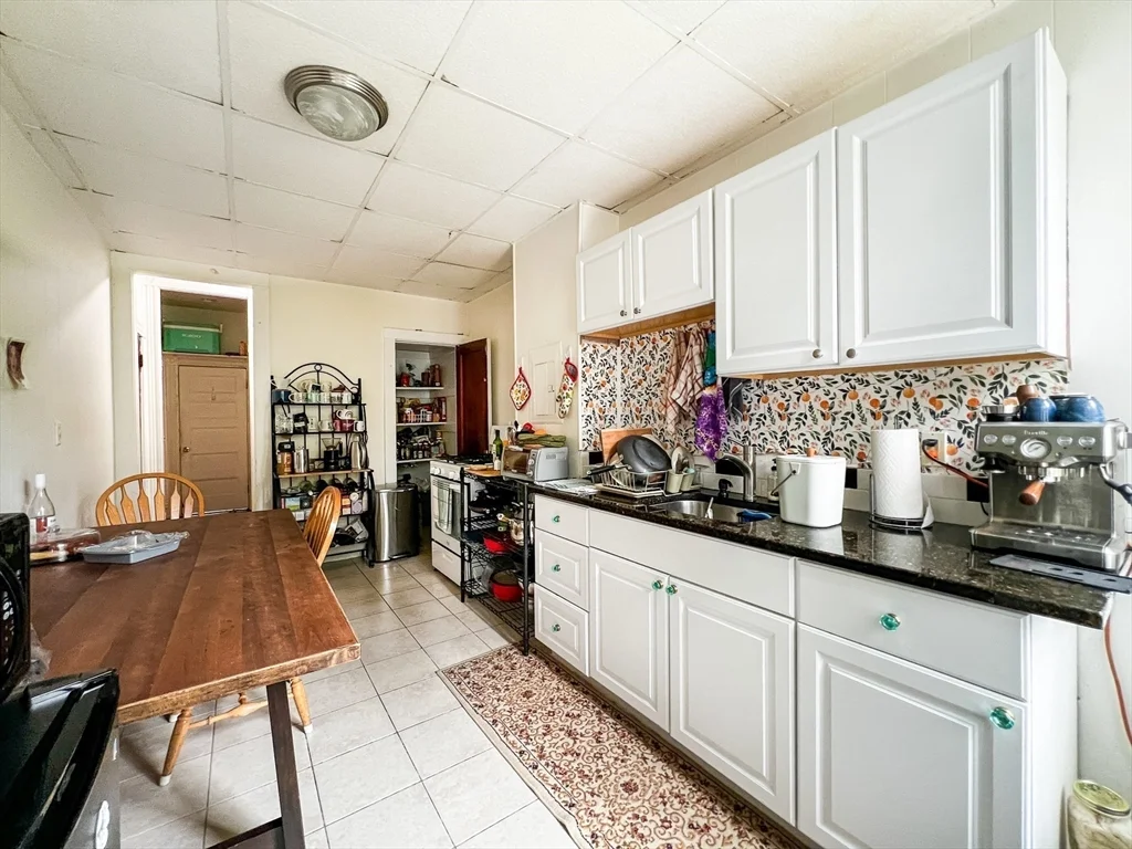 144 Coolidge St, Coolidge Corner