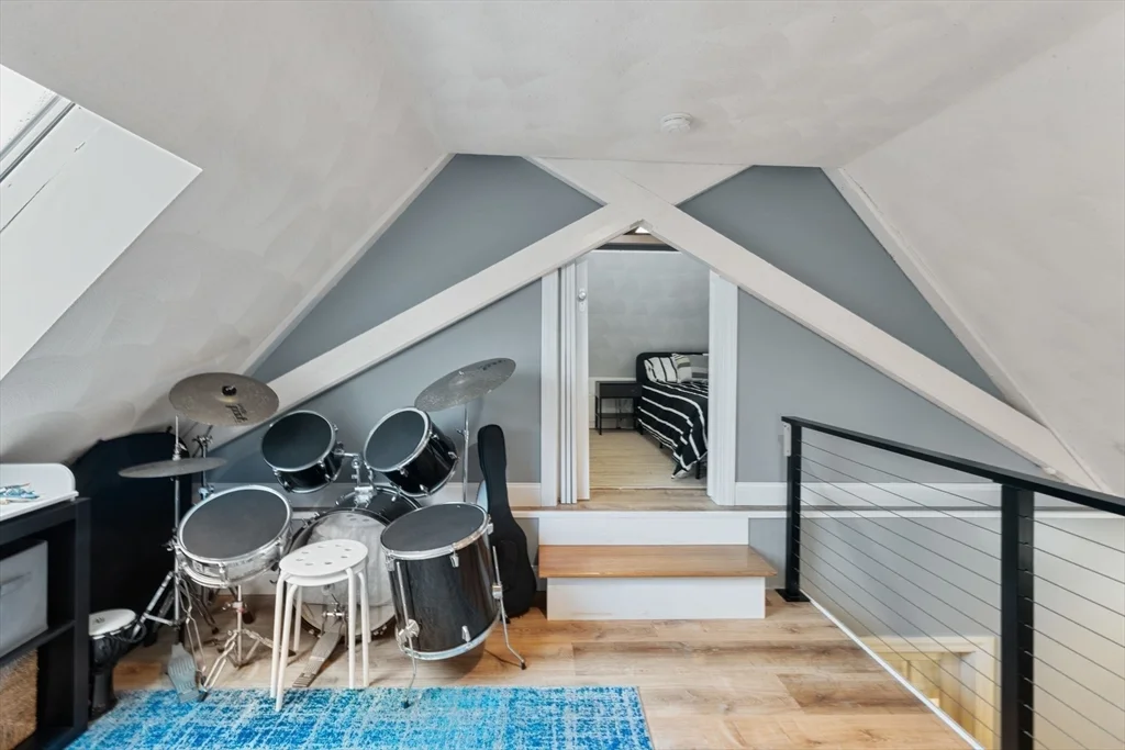 890 Winthrop Ave, Beachmont