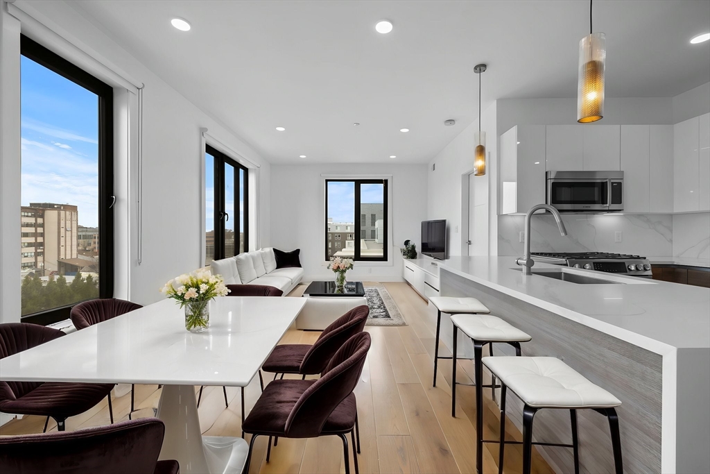 30 Penniman Rd, Allston