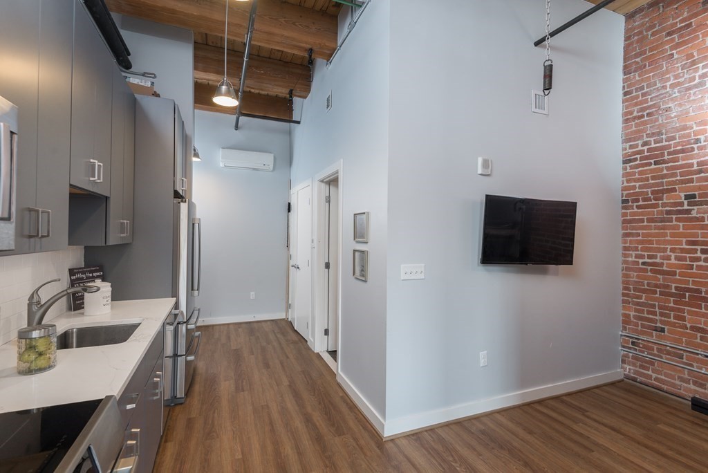 63 Melcher St, South Boston