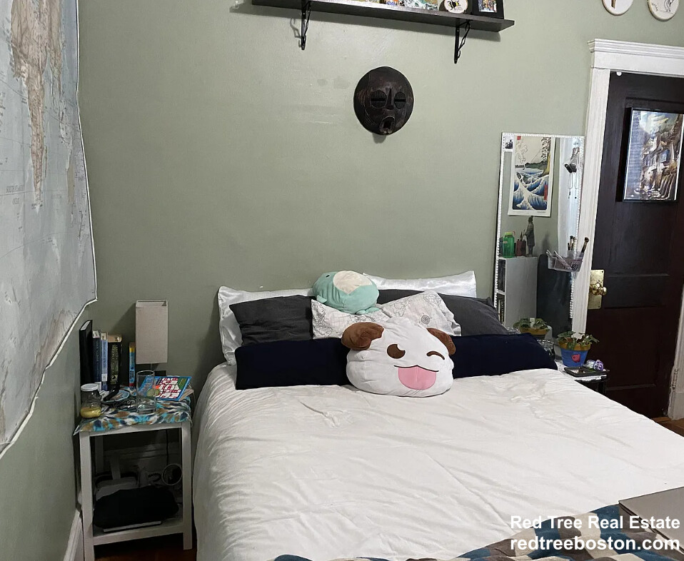 54 Tremont St, Brighton