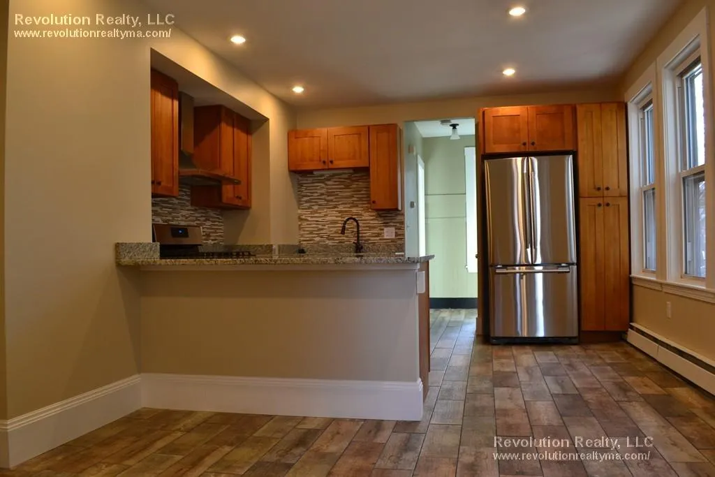 23 Alston St, East Somerville