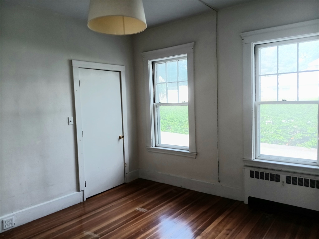 451 Wolcott St, Nonantum