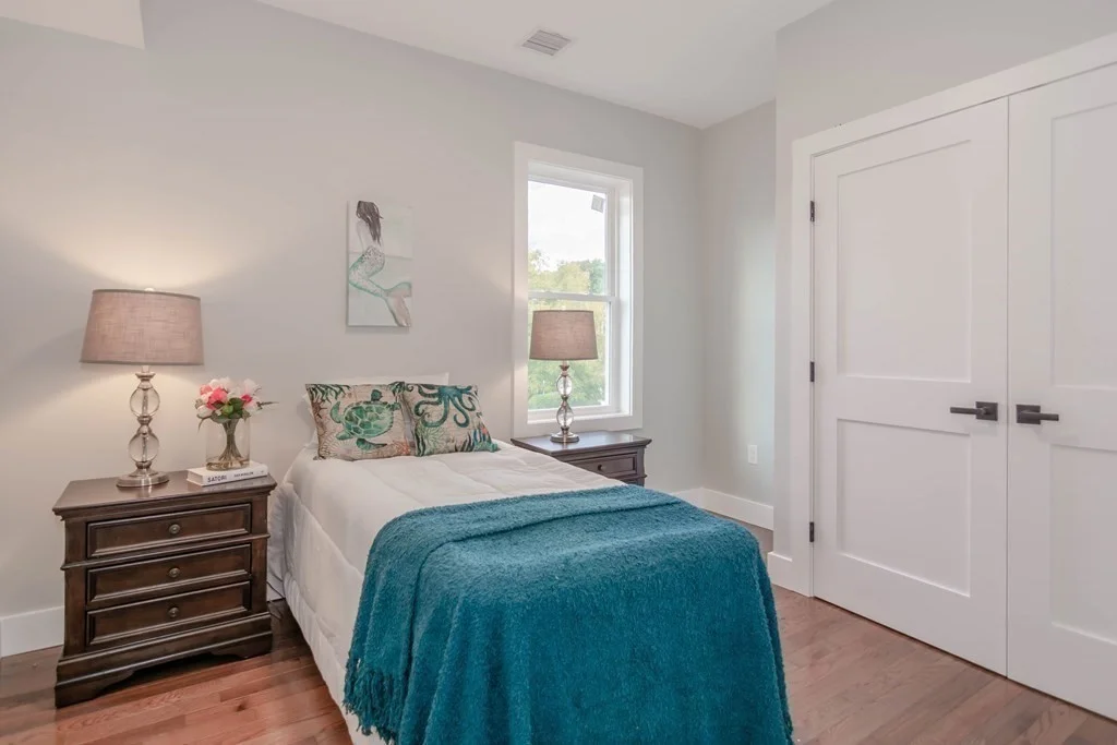 71 Savin St, West Roxbury