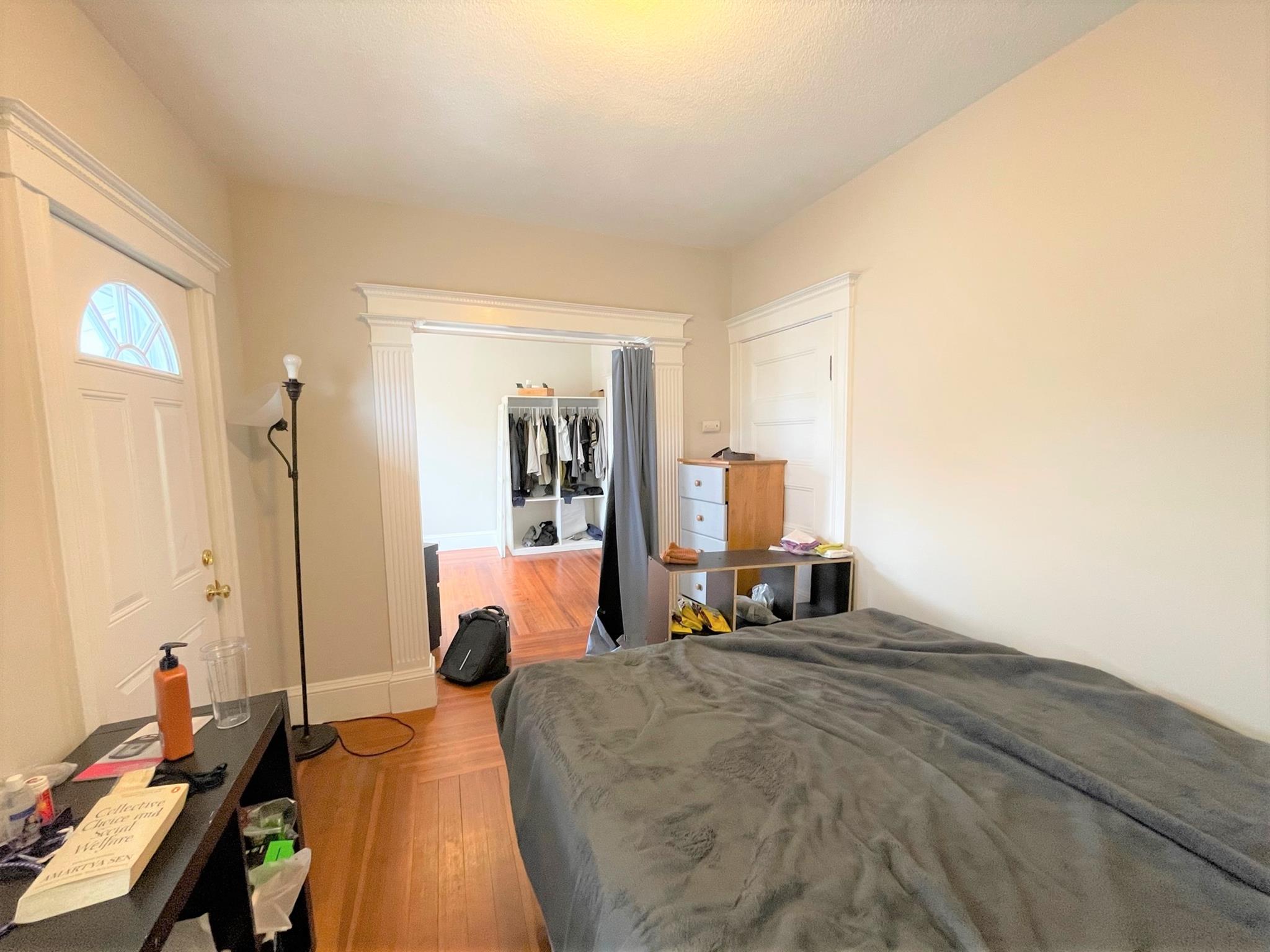 32 Pearson Rd, Powder House Square