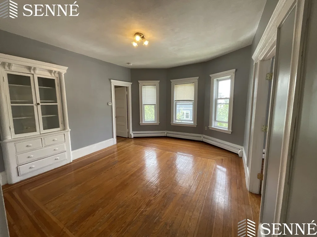 97 Morrison, Powder House Square