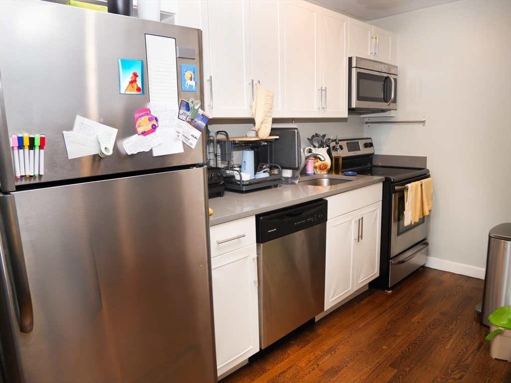 45 Carlton, Longwood