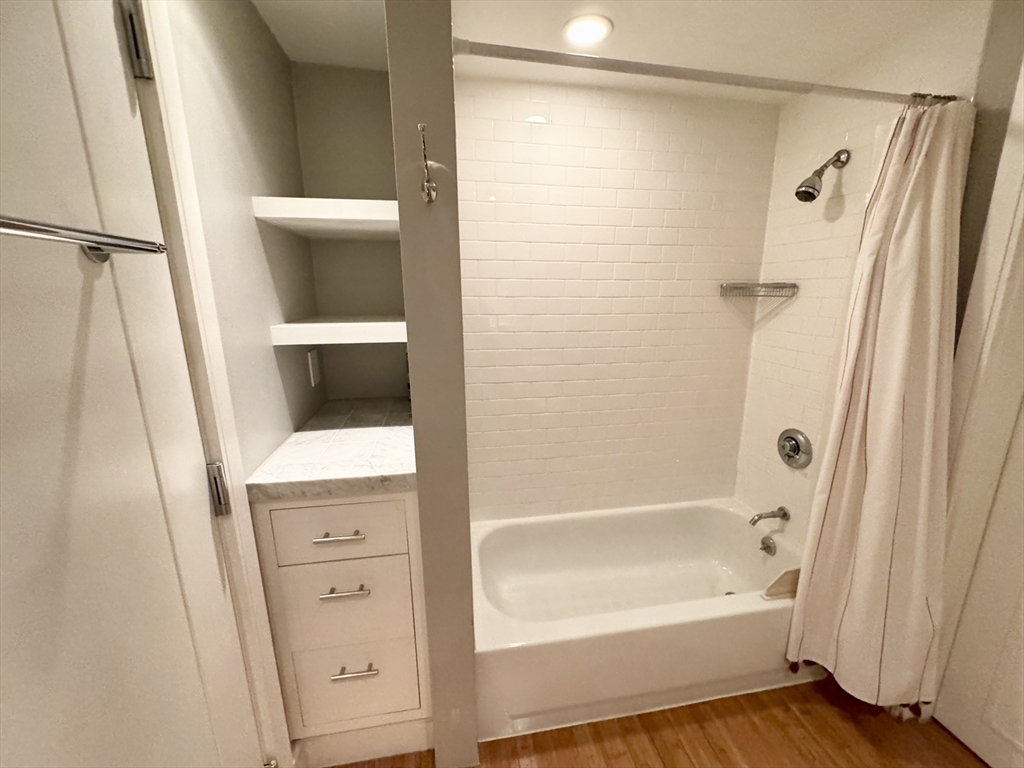 156 Porter, East Boston